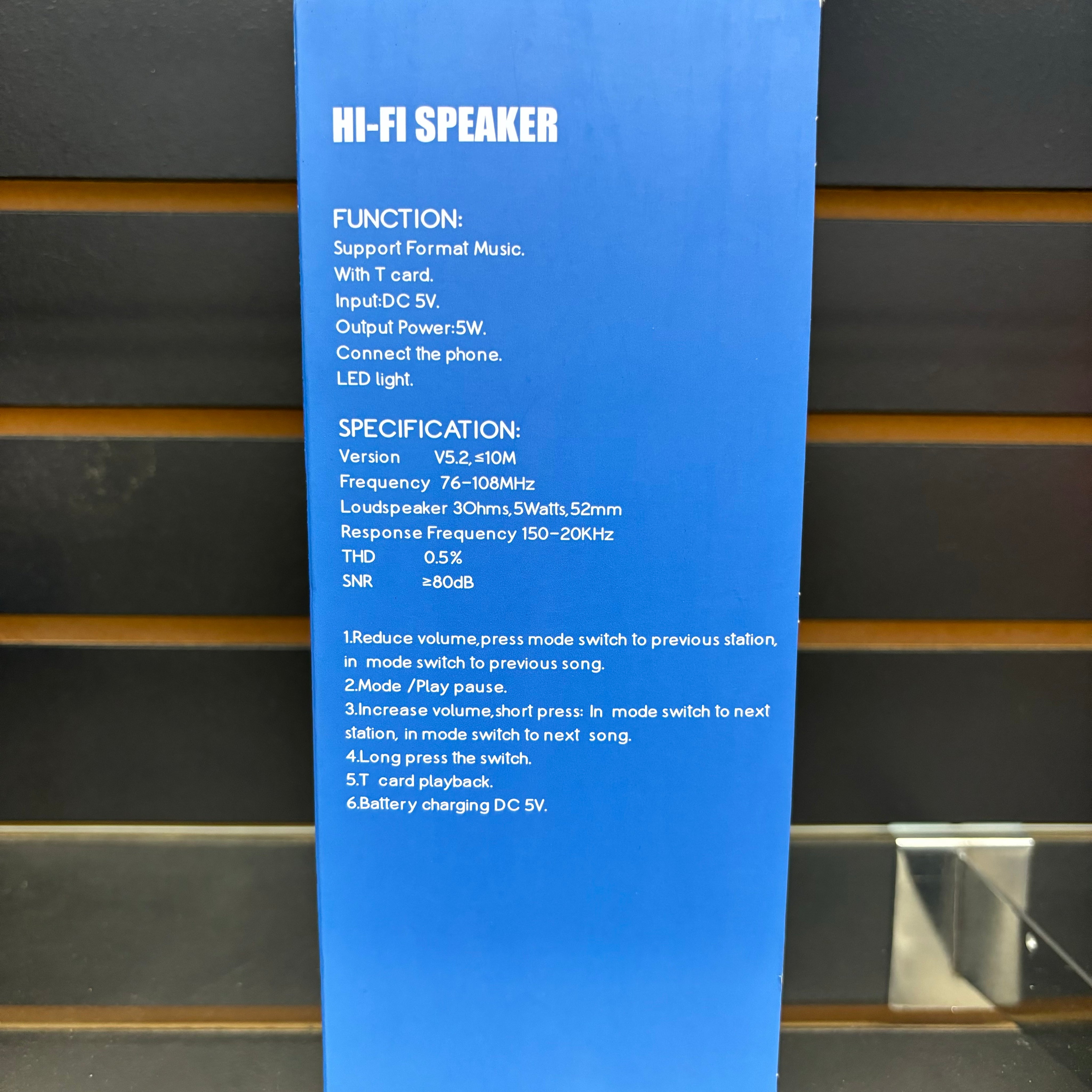 Bluetooth Astronaut Speaker and Light