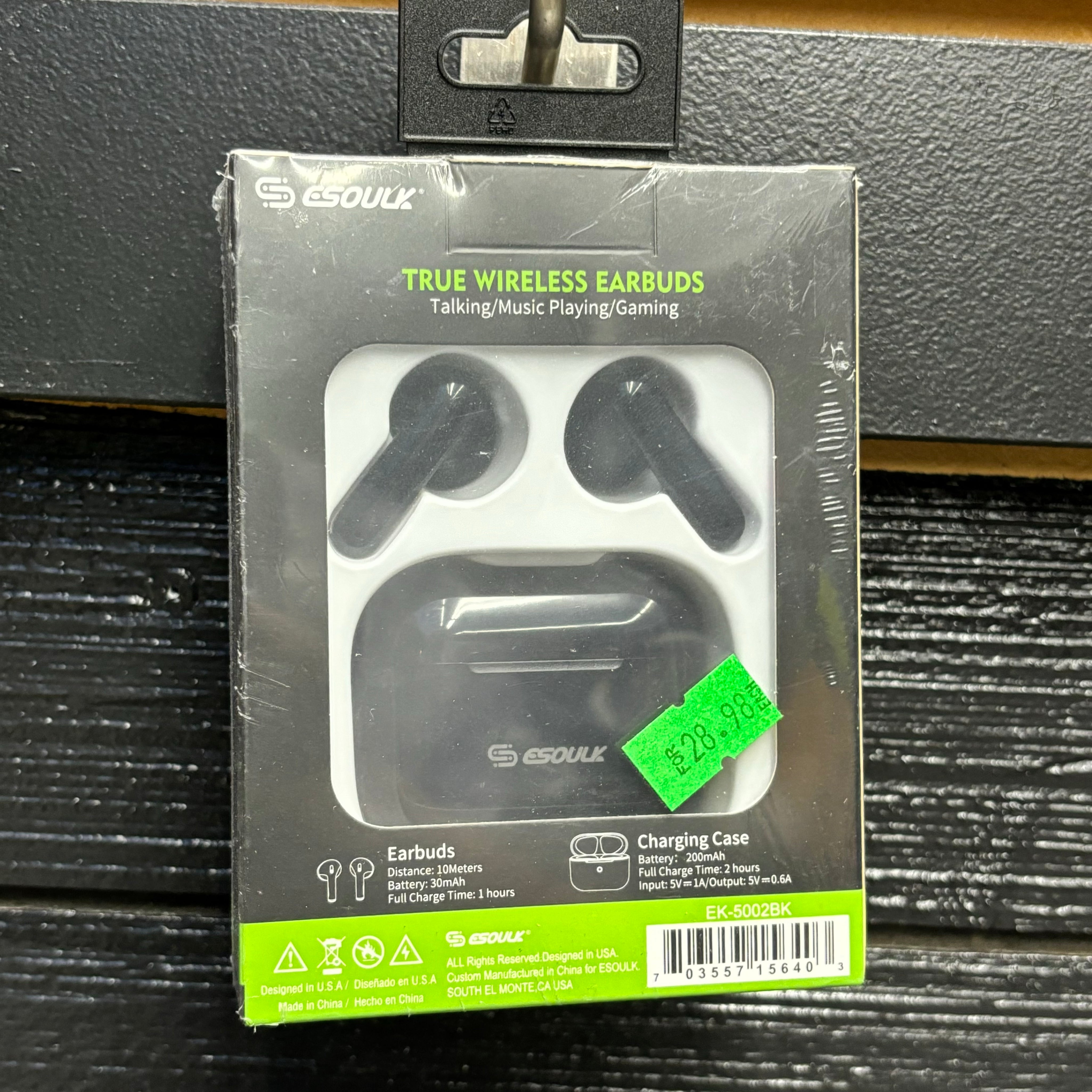 TRUE WIRELESS
EARBUDS
Earphone compartment with strap